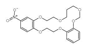 4-硝基苯并-18-冠-6醚结构式