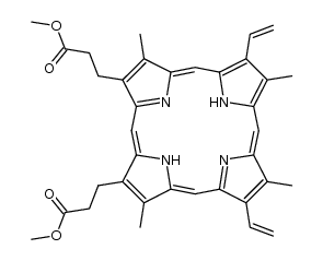 2,8-divinyl-13,17-bis-(2-methoxycarbonylethyl)-3,7,12,18-tetramethyl-1,4-divinylporphyn结构式