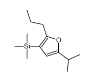 trimethyl-(5-propan-2-yl-2-propylfuran-3-yl)silane结构式