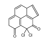 1,2-Dihydro-6,6-dichlor-5H-cyclopentaphenalen-5,7-dion Structure