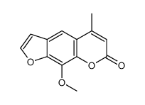 9-methoxy-5-methylfuro[3,2-g]chromen-7-one结构式