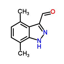 4,7-Dimethyl-1H-indazole-3-carbaldehyde结构式