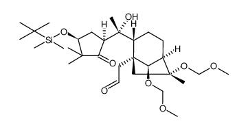 2-((1R,2R,5R,6R,8R)-2-((R)-1-((1S,4S)-4-((tert-butyldimethylsilyl)oxy)-3,3-dimethyl-2-oxocyclopentyl)-1-hydroxyethyl)-6,8-bis(methoxymethoxy)-6-methylbicyclo[3.2.1]octan-1-yl)acetaldehyde结构式