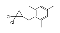 2-[(2,2-dichlorocyclopropyl)methyl]-1,3,5-trimethylbenzene结构式