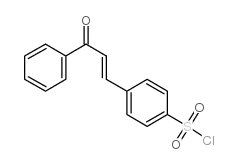 4-(3-oxo-3-phenyl-propenyl)-benzenesulfonyl chloride结构式