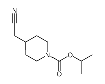 propan-2-yl 4-(cyanomethyl)piperidine-1-carboxylate structure