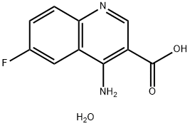 4-amino-6-fluoro-3-quinolinecarboxylic acid dihydrate Structure