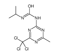 1-[4-methyl-6-(trichloromethyl)-1,3,5-triazin-2-yl]-3-propan-2-ylurea结构式