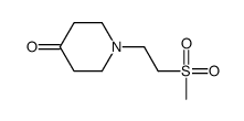 1-(2-methylsulfonylethyl)piperidin-4-one结构式