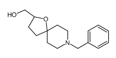 [(2R)-8-Benzyl-1-oxa-8-azaspiro[4.5]dec-2-yl]methanol结构式